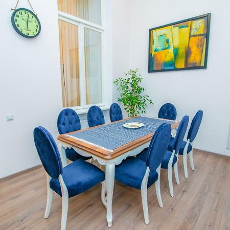 Solo Apartment In City Center Tbilisi Ngoại thất bức ảnh